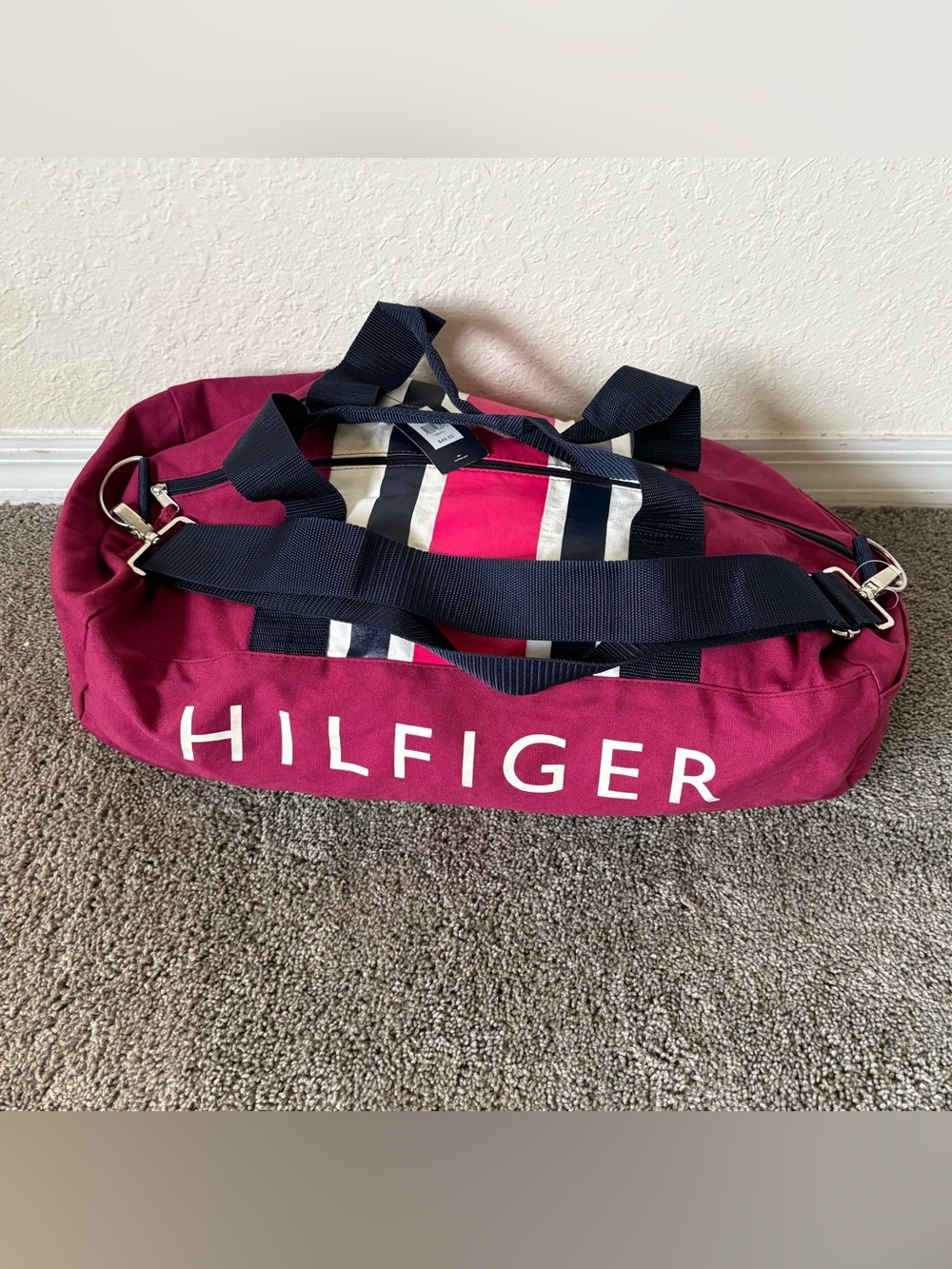 Tommy Hilfiger Duffle Bag